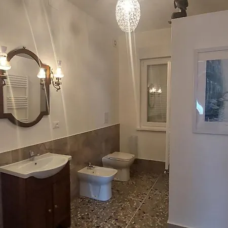 Oda ve Kahvaltı Mira Duino