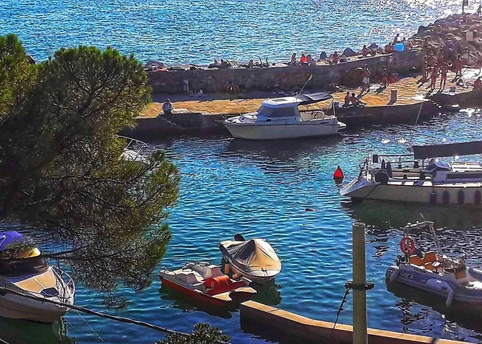 住宿加早餐酒店 Mira 杜伊诺